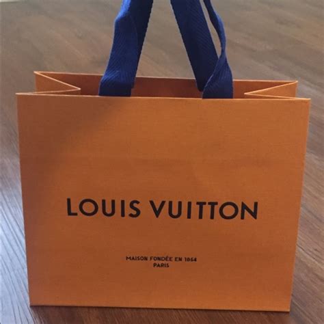 louis vuitton delivery shopping bag|online shopping louis vuitton.